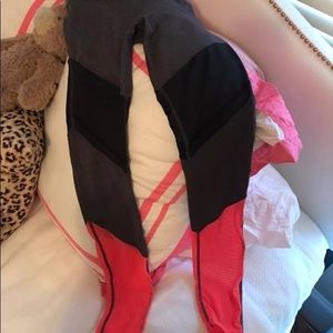 Alo yoga leggings